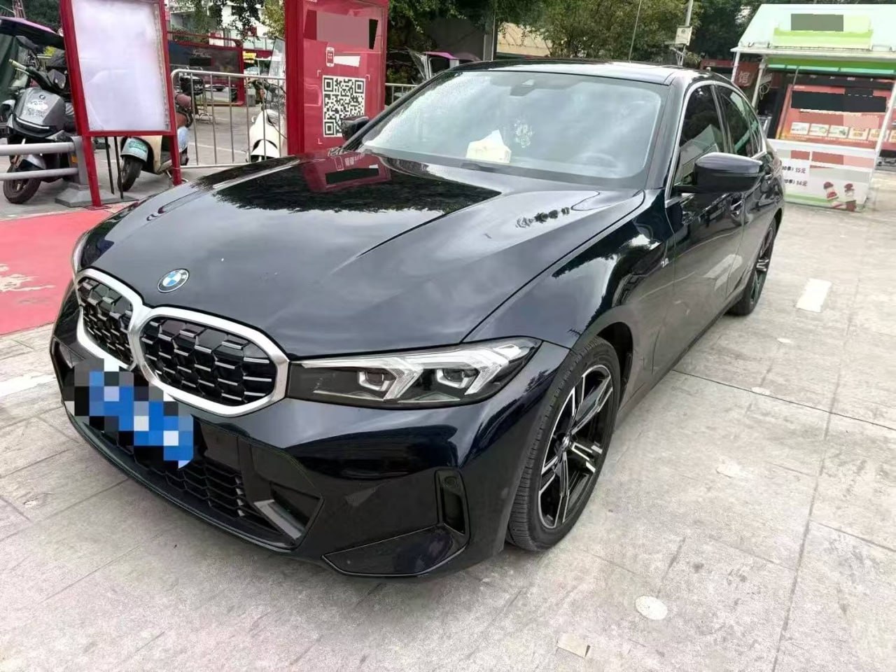 Чёрный BMW 3 серии M Sport — фото автомобиля