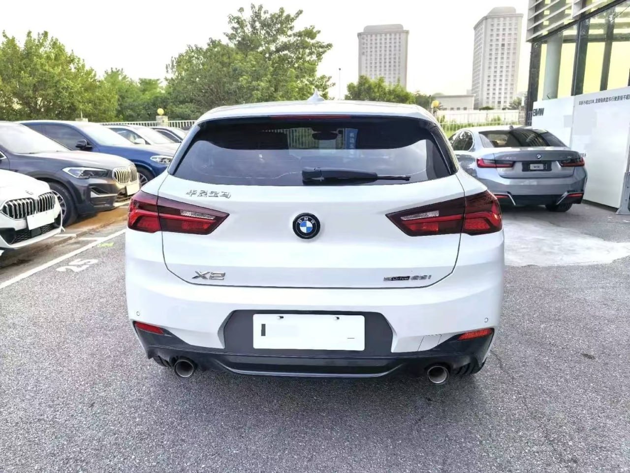 BMW X2 M Sport — Вид сзади