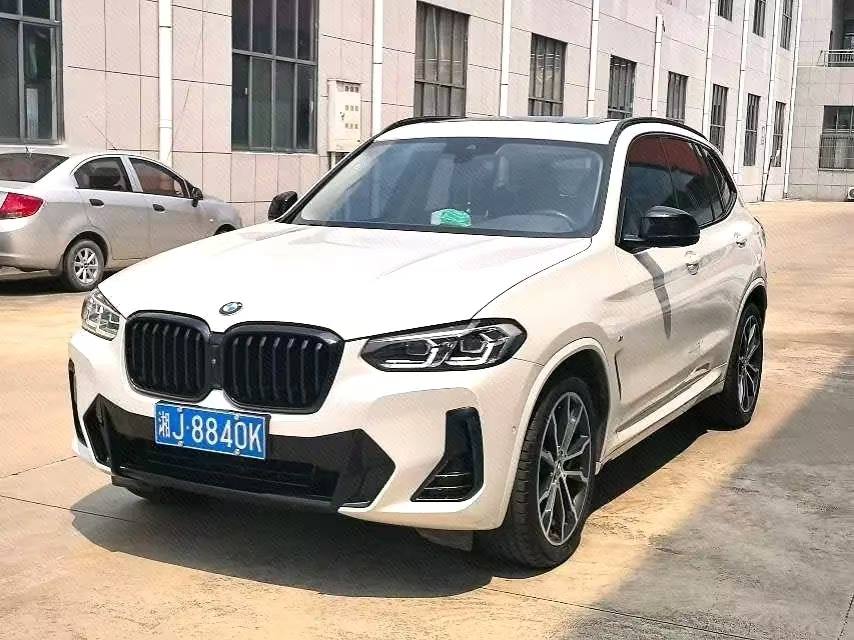 BMW X3 — фото автомобиля