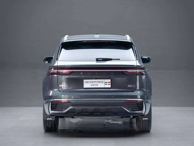 Geely Monjaro — Вид сзади