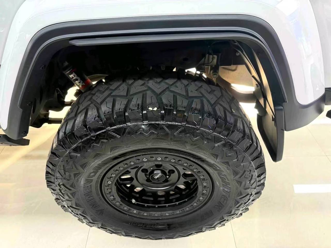 Jeep Gladiator — фото автомобиля 5